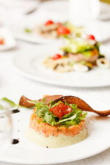 salmon tartar