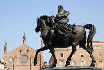 Piazza Cavalli - Piacenza