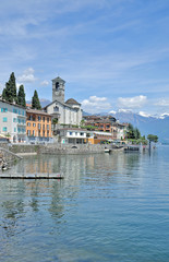 Fototapeta na wymiar Urlaubsort Brissago am Lago Maggiore im Kanton Tessin nahe der italienischen Grenze,Schweiz