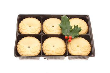Mince pies with holly