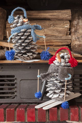 Xmas decorations crafts fireplace skier