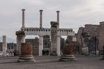 Obraz premium ruinas romanas de la antigua Pompeya, Italia