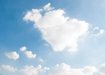 Fototapeta premium Blue sky with white cloud background
