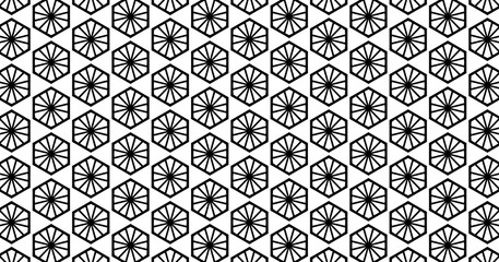 Орнамент с чёрно-белыми узорами. 3
