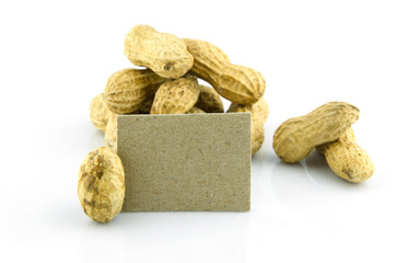 peanut on isolate background