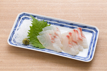 マダイの刺身