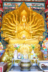 Fototapeta na wymiar Guan Yin gold in Thailand temple 