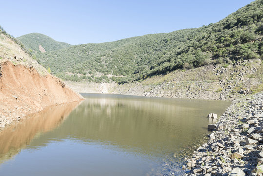 Canoves lake