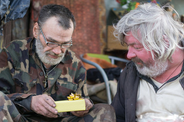 homeless and christmas gift