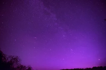 Keuken spatwand met foto Mooie paarse nachtelijke hemel met veel sterren © Pavlo Vakhrushev