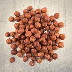 Raw hazelnuts