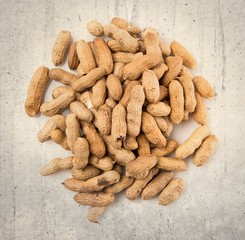 Roasted peanuts