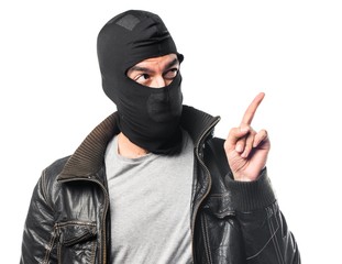 Robber pointing up