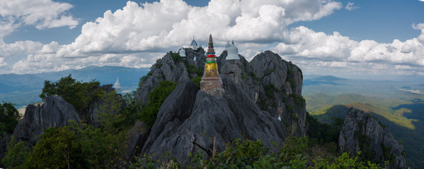 Wat Prabaht Puu Pha Daeng, Lampang, Thailand