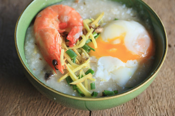 rice porridge with shrimp