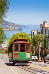Fototapeten Straßenbahn von San Francisco und schöne Hyde Street © Sergey Novikov