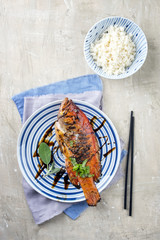 Gegrillter Rotbarsch mit Reis