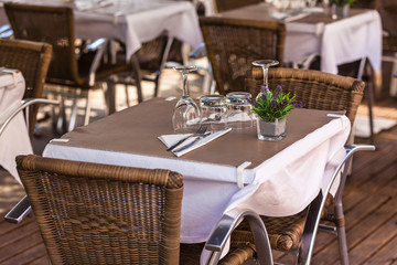 Cozy Restaurant tables ready for service