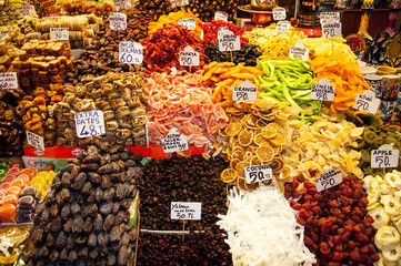 Spices in the historical Spice Bazar in Istanbul, Turkey.