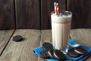 milkshake with cookies