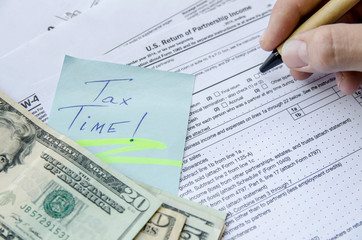 Obraz premium Tax forms 1065