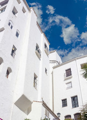 Obraz premium Pretty typical white houses Puerto Banus, Malaga Spain