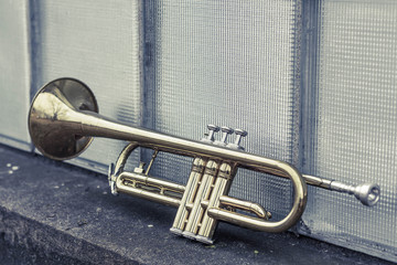 Fototapeta na wymiar Old Trumpet Windows