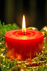 Kerze am Adventskranz