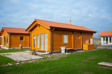 Kleine Ökohäuser aus Holz - 97300087