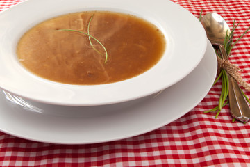French onion soup with bread