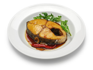 ca thu kho, king mackerel simmered in caramelized sauce, vietnamese cuisine