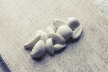 Fototapeta na wymiar Fresh Pealed Garlic Cloves