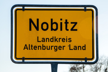 Ortstafel Nobitz