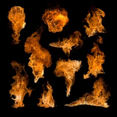 Photo sur Plexiglas Flamme collection de feu isolée sur fond noir