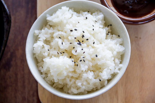 Japanese rice with black sesame