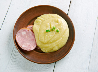 Pease pudding