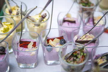 Frucht-Creme-Dessert / Catering 