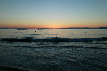 落ち着いた雰囲気の夕日