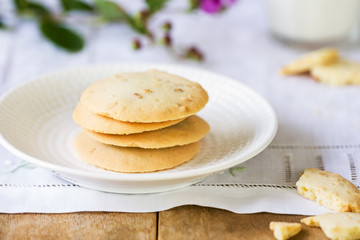 Almond Cookies