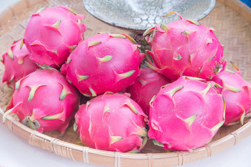 Dragon fruit, Pitaya (geow mangon).