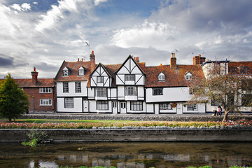 Fototapeta na wymiar Half timbered house in Canterbury