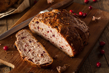 Homemade Walnut Cranberry Bread
