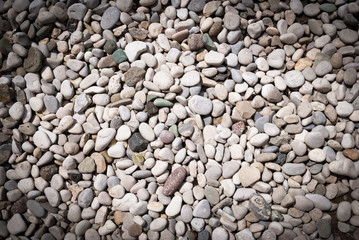 dry round reeble stones
