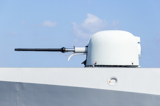 Gesch&uuml;tz auf Schlachtschiff
