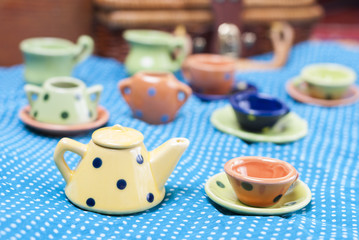 colored porcelain
