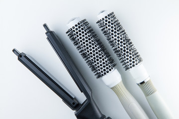 Electric hair straightener and brush roll.