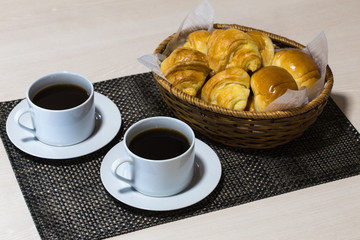 コーヒーとパン