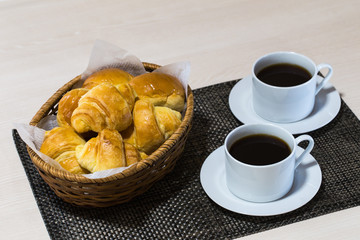 コーヒーとパン