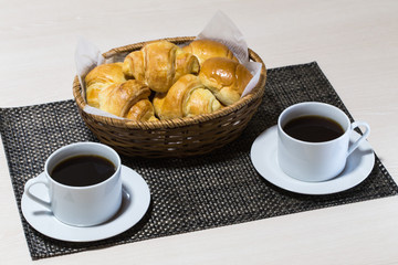 コーヒーとパン