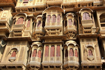 Frontal Details of Haweli